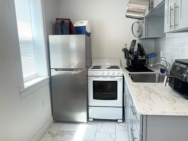 325 Newport Ave #44 — Photo 2