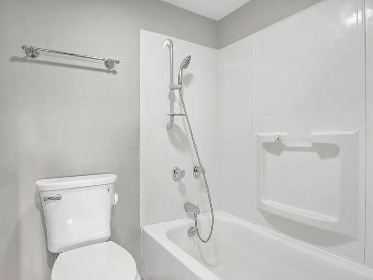 1825 Saint Julian Pl #9-B — Photo 29
