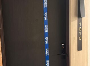 20 Soudan Ave #1610, Toronto, ON M4S 0E2