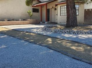 3915 Waterford Ln, Las Vegas, NV 89119