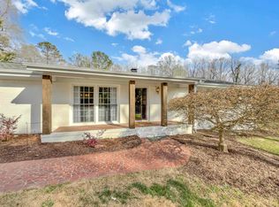 23 Lake Ridge Dr, Greenville, SC 29611
