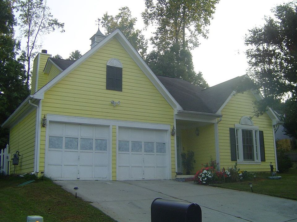 1st image of 151 Beaverwood Ct