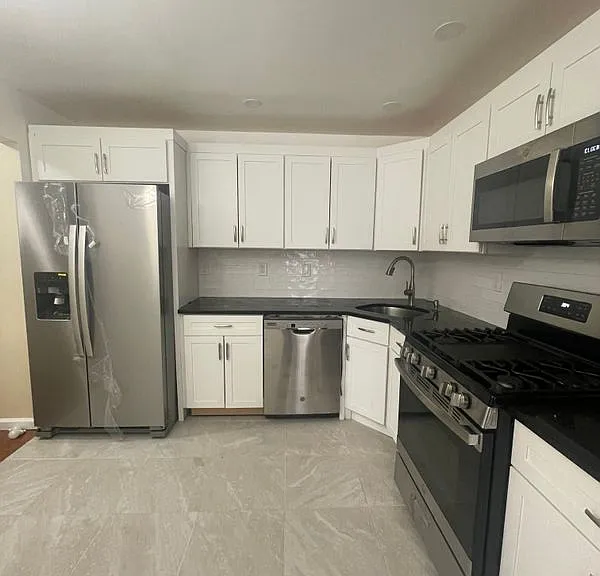 92 Callahan Ct — Photo 5