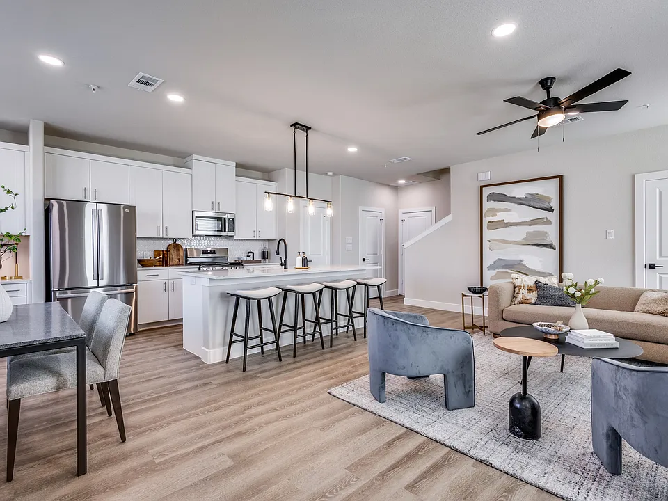 Townhomes at Sam Rayburn