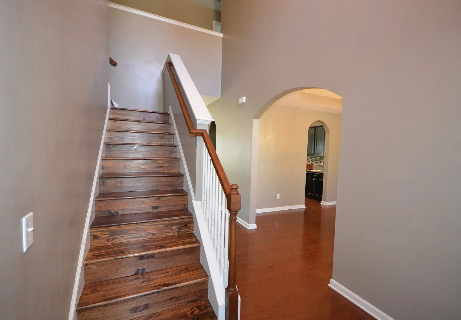 5 bed, 3.0 bath, 2598 sqft, $2,800 — Photo 4