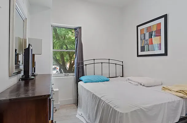 Rented by REAL New York | media 8