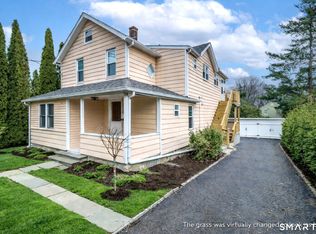 16 Raymond Street, New Canaan, CT