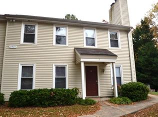 3901 Lexington Dr APT B, Raleigh, NC 27606