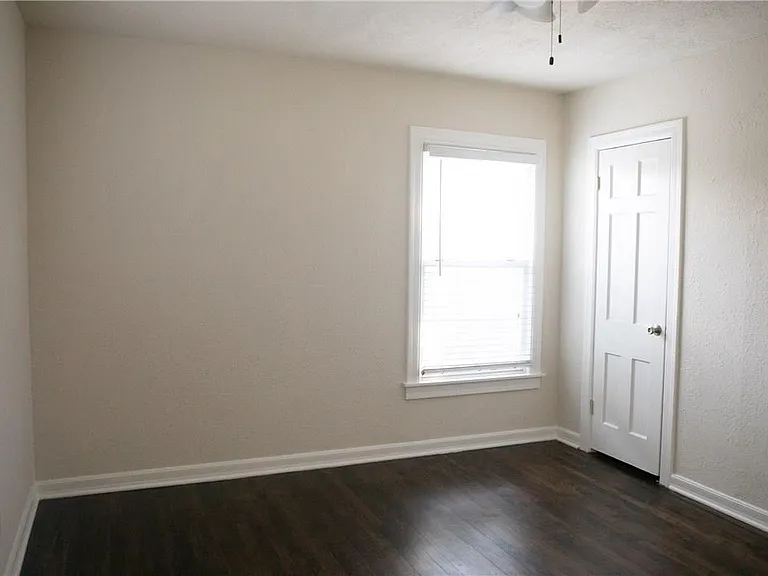 1325 Smilax Ave — Photo 15