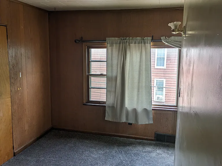 144 Virginia St #B — Photo 6