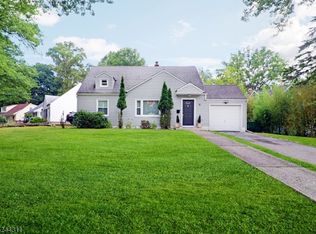 11 Nestro Rd, West Orange, NJ 07052