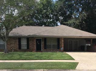 15463 Becky Lee Dr, Baton Rouge, LA 70819
