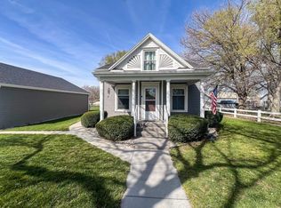 513 Kennedy St, Alma, NE 68920