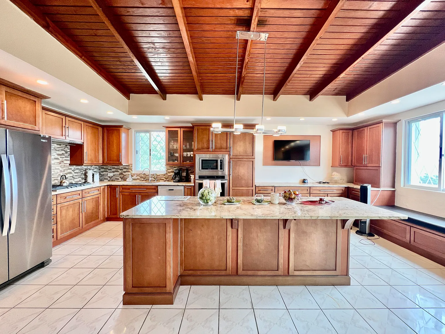 4 bed, $4,950 — Photo 3