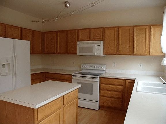 2nd image of 9327 178th Street Ct E
