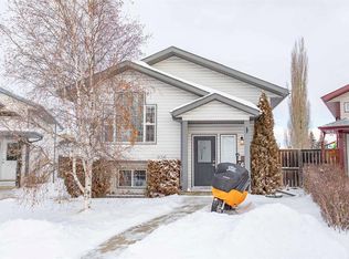 236 SW Deschner Close, Red Deer, AB T4R3C2