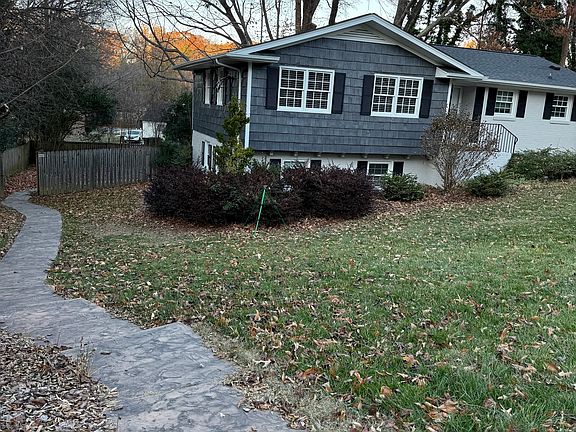 4th image of 1606 Efland Dr