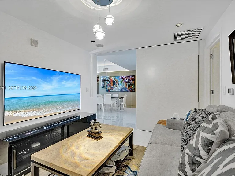 17121 Collins Ave #3206 — Photo 31