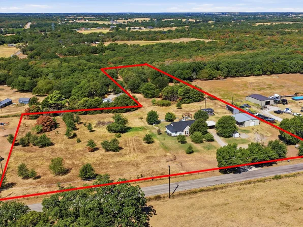 1870 Ross Ln, Springtown, TX 76082
