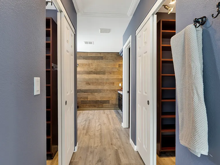 5049 Forest Oaks Dr — Photo 40