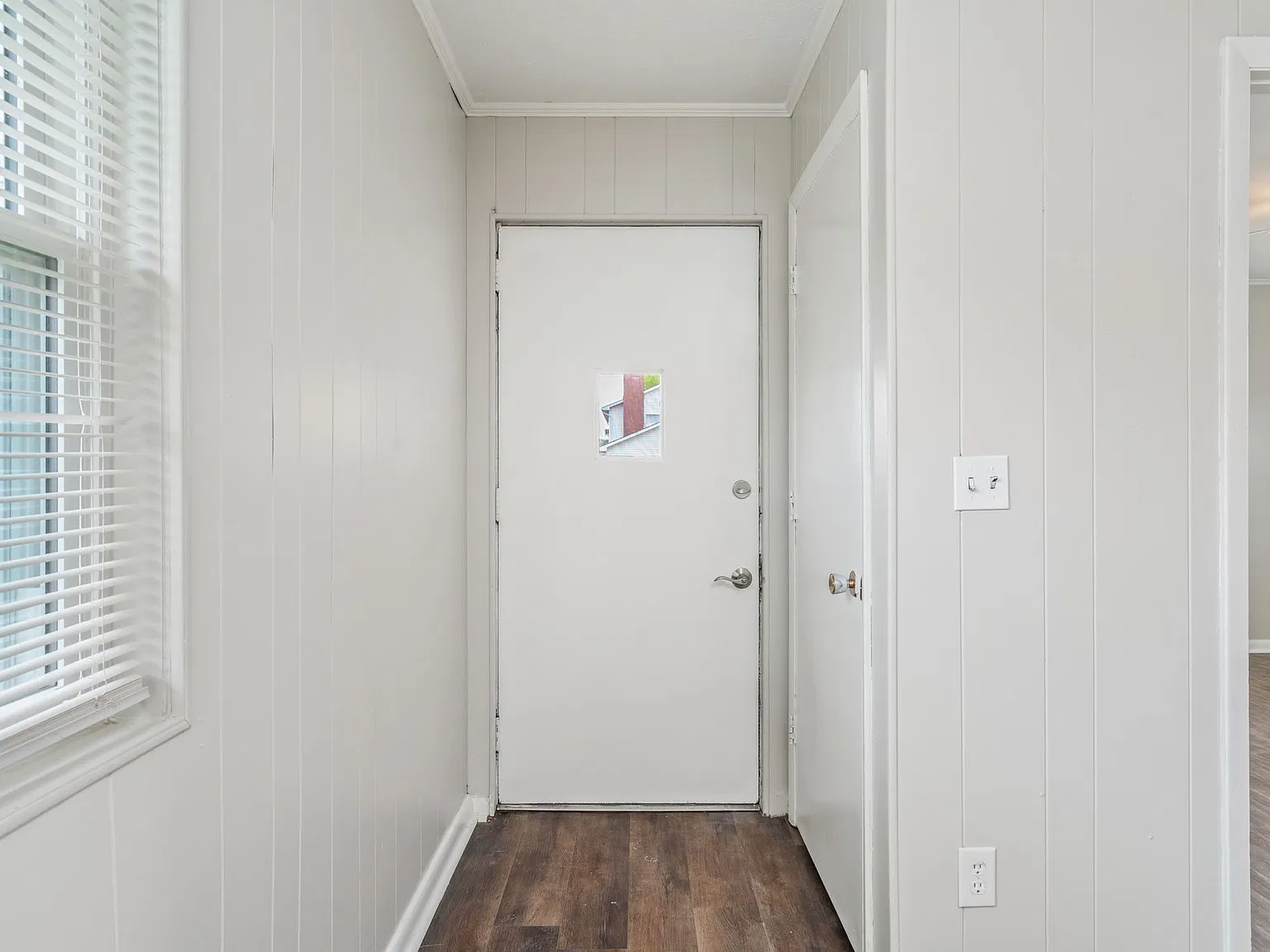 (ACH) Pennsylvania Avenue (Apts 1 - 8) - 300 — Photo 4