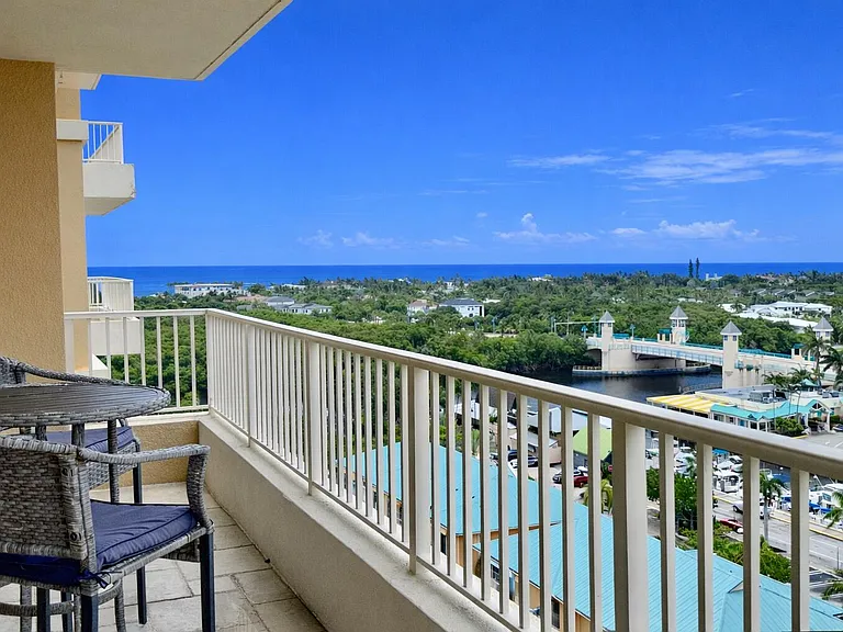 700 E Boynton Beach Blvd #1203 — Photo 4