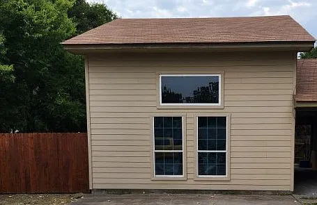 211 Althea Rd — Photo 2