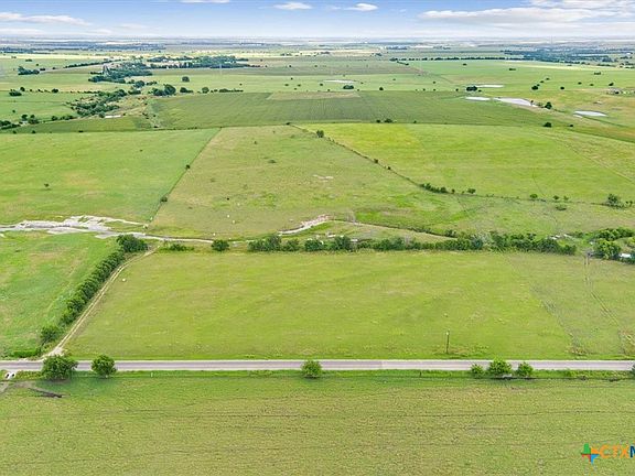 2nd image of 1700 County Road 322