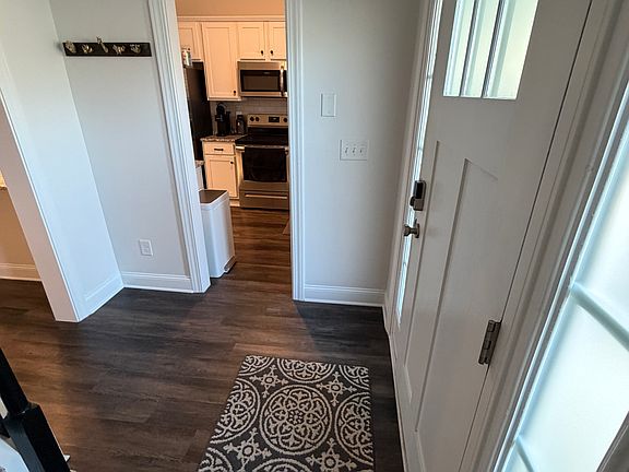 3rd image of 4347 Azalea Dr