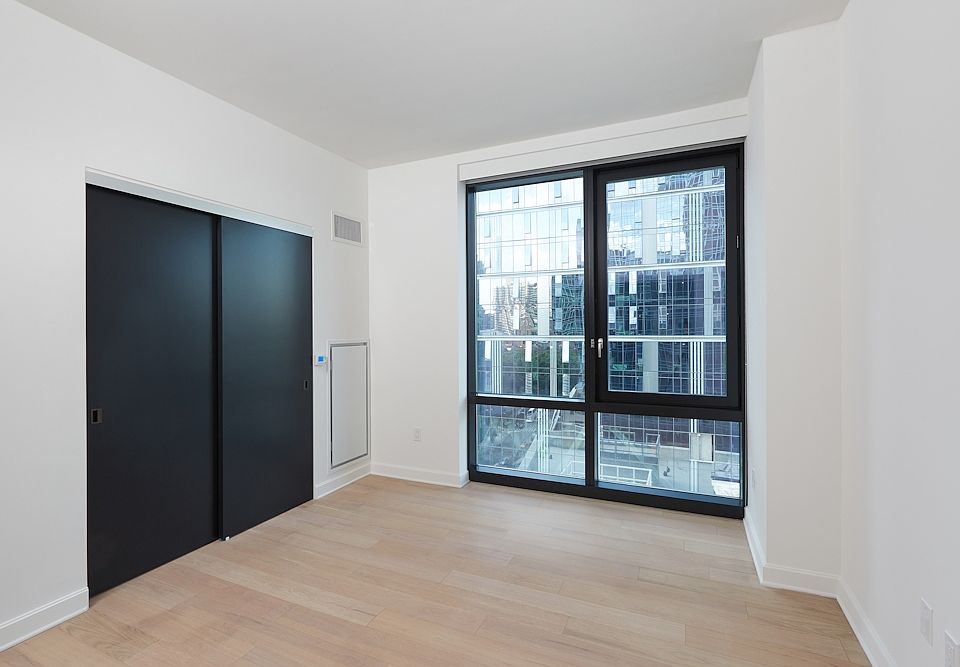 1st image of 21 W End Ave APT 1701