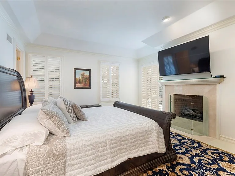 97 Ritz Cove Dr — Photo 16