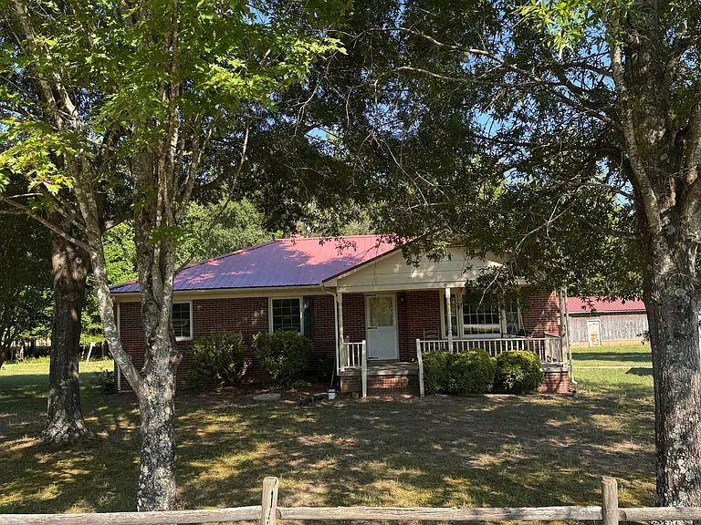 4055 Cluster Springs Rd — Photo 17