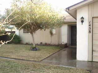 1458 Hampton Way, Clovis, CA 93611