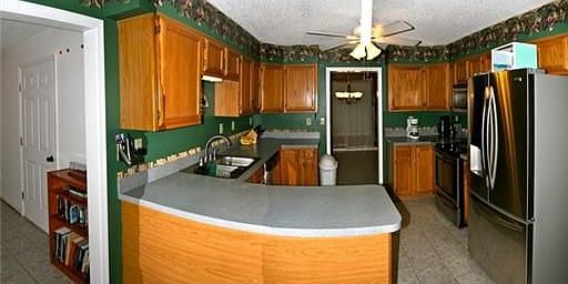 4th image of 2432 Townfield Ln