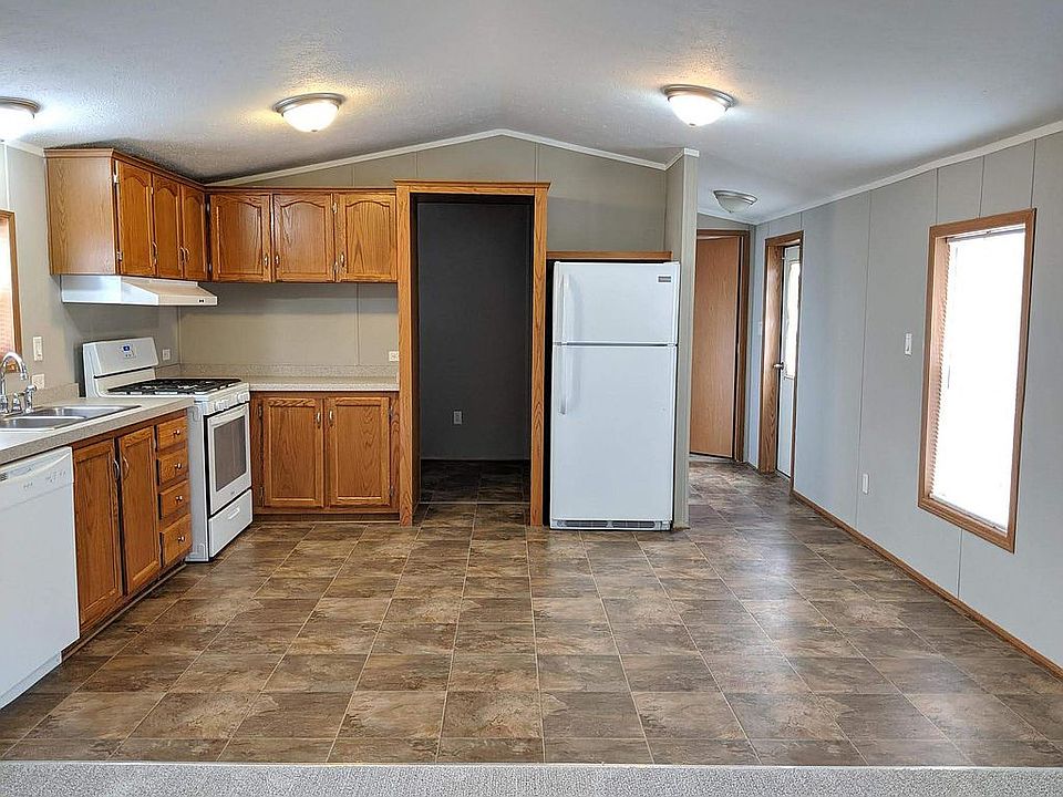 2706 Patrick Henry Ct, Potterville, MI 48876 Zillow