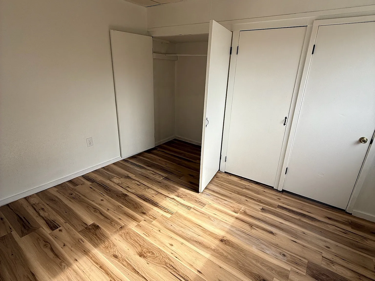 3 bed, 1.5 bath, 1642 sqft, $1,400 — Photo 3