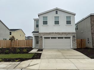 3398 N Ensanada Ave, Fresno, CA 93723