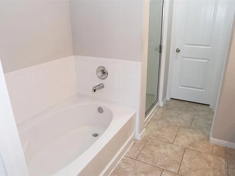 17714 Auburn Heights Trl — Photo 13