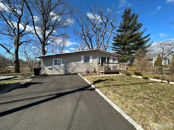 938 Greenwood Ave, Keyport, NJ 07735