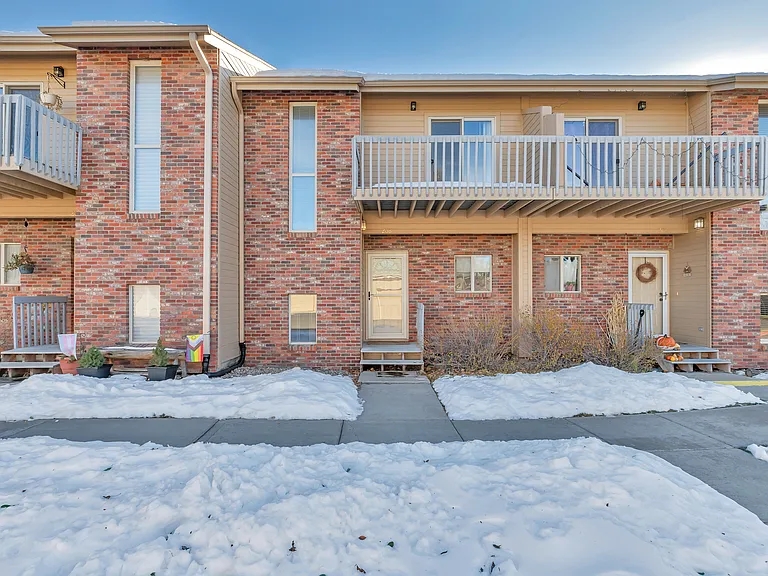 280 S Oman Rd — Photo 3