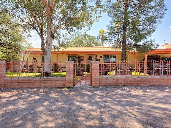 2nd image of 4741 W De La Canoa Dr