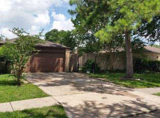 2466 Blackridge Rd, Houston, TX 77067