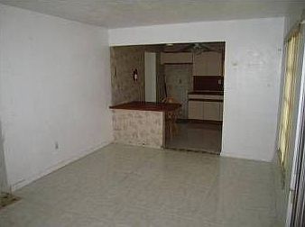 4th image of 45 NE 214th St