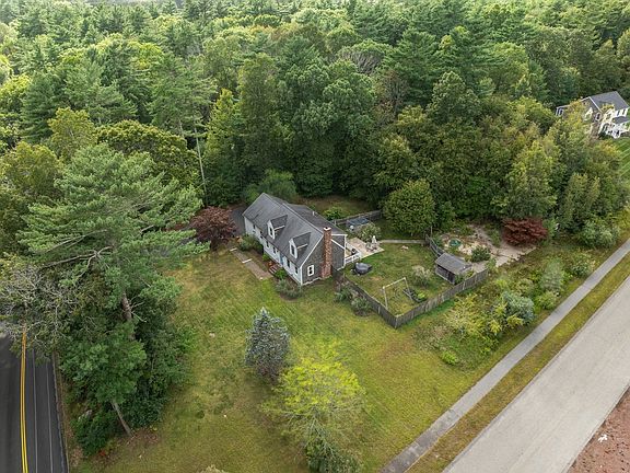 2nd image of 117 Ring Rd