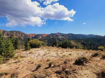 16 White Sands Loop, Duck Creek Village, UT, 84762