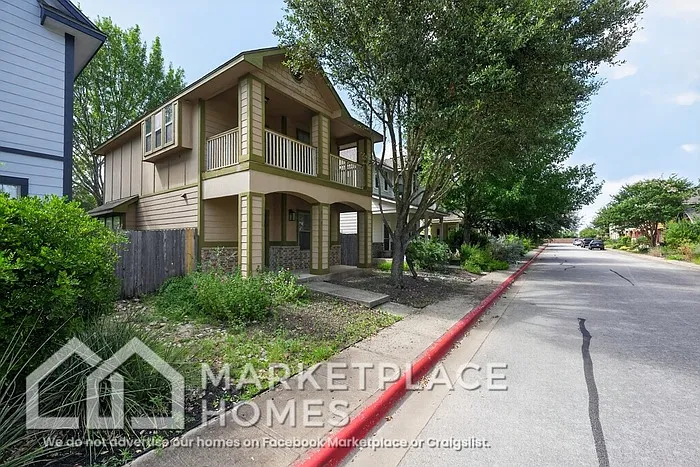3 bed, 2.0 bath, 1264 sqft, $1,675 — Photo 3