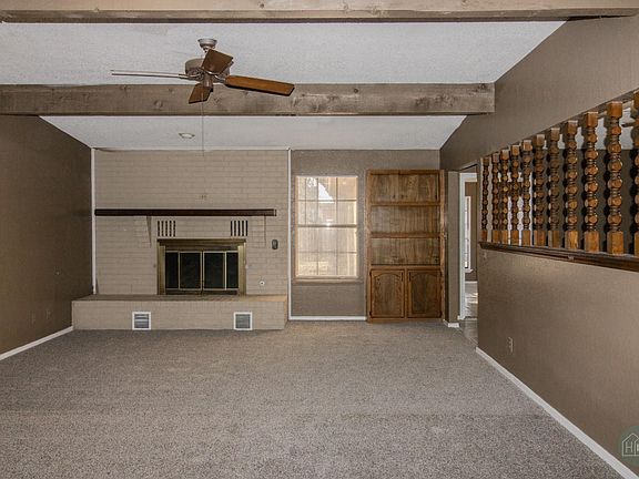 4th image of 2902 Wood St