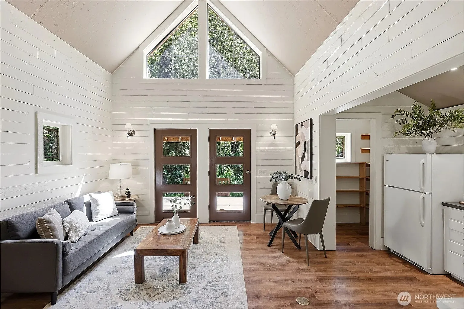 1 bed, 800 sqft, $2,500 — Photo 3