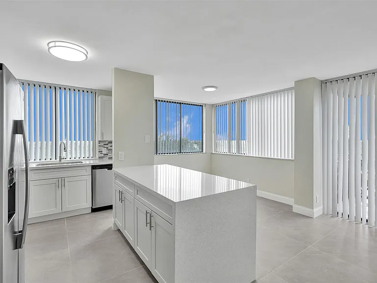 4222 Inverrary Blvd #4810 — Photo 5