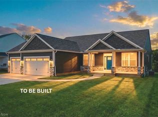 34151 Brookside Ln, North Ridgeville, OH 44039